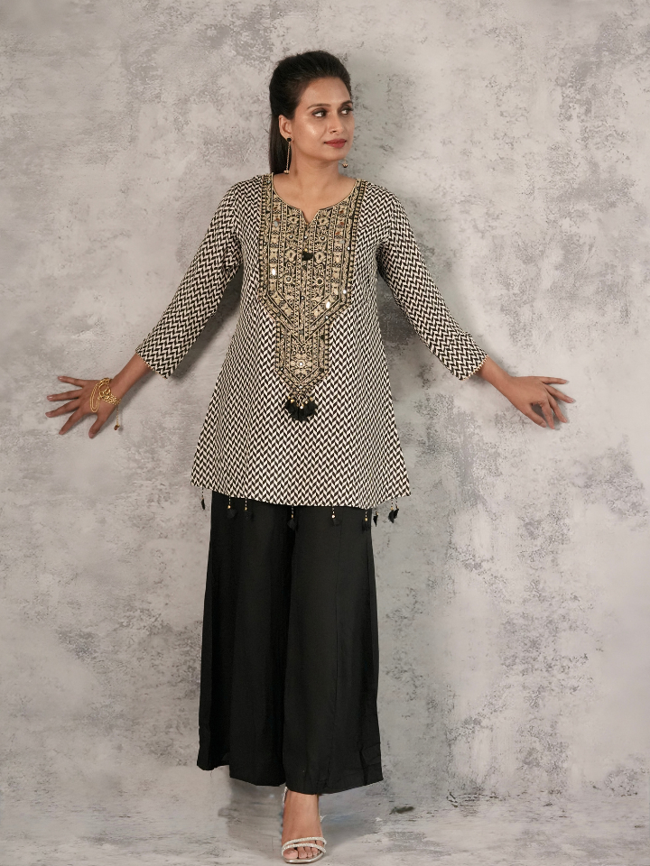 Chevron Embroidered Kurta Set